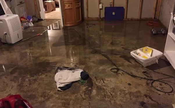 Weekend Water Removal in Tiverton, RI